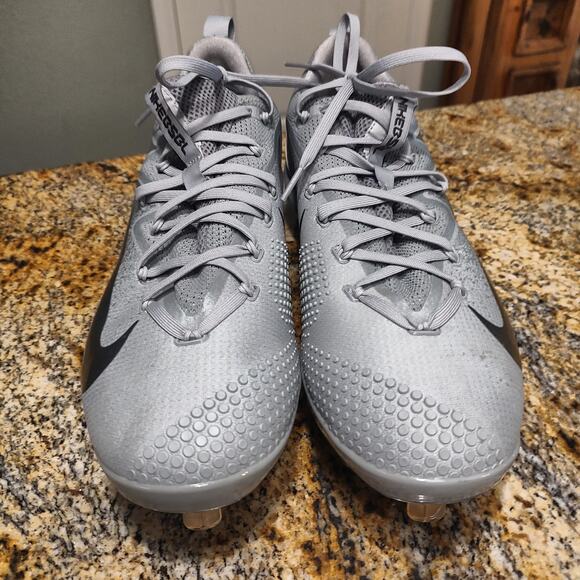 Nike Hypervenom Phantom II Soccer Cleats Size 11.5 ID 852686-001